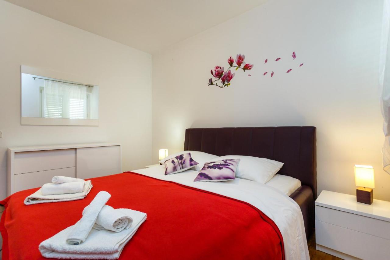 Apartment Dragica Крк Екстер'єр фото